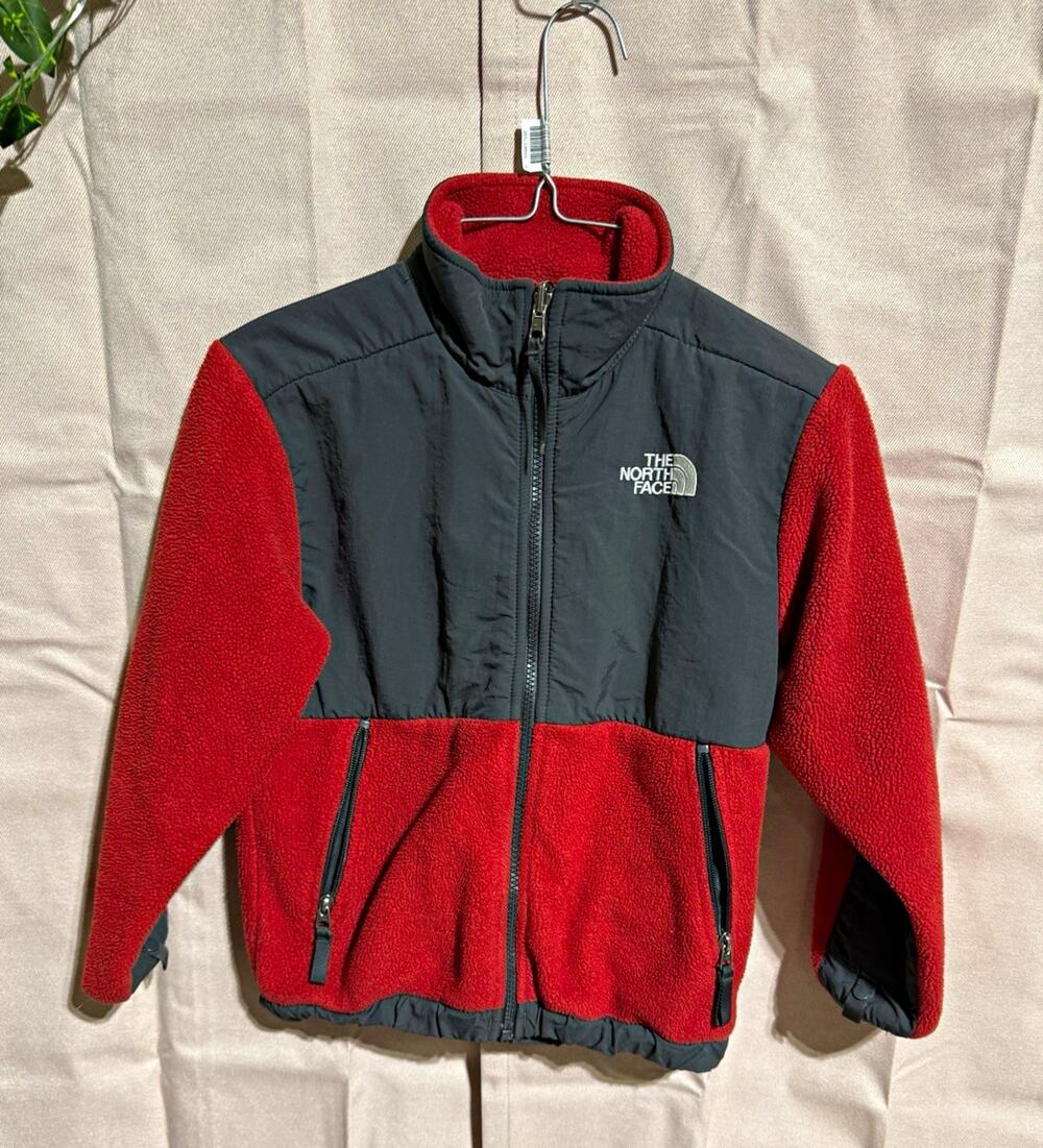 The North Face Boys S Red/Gray Colorblock Fleece Jacket Full Zip Pockets